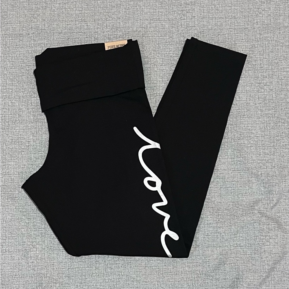 VS Pink leggings